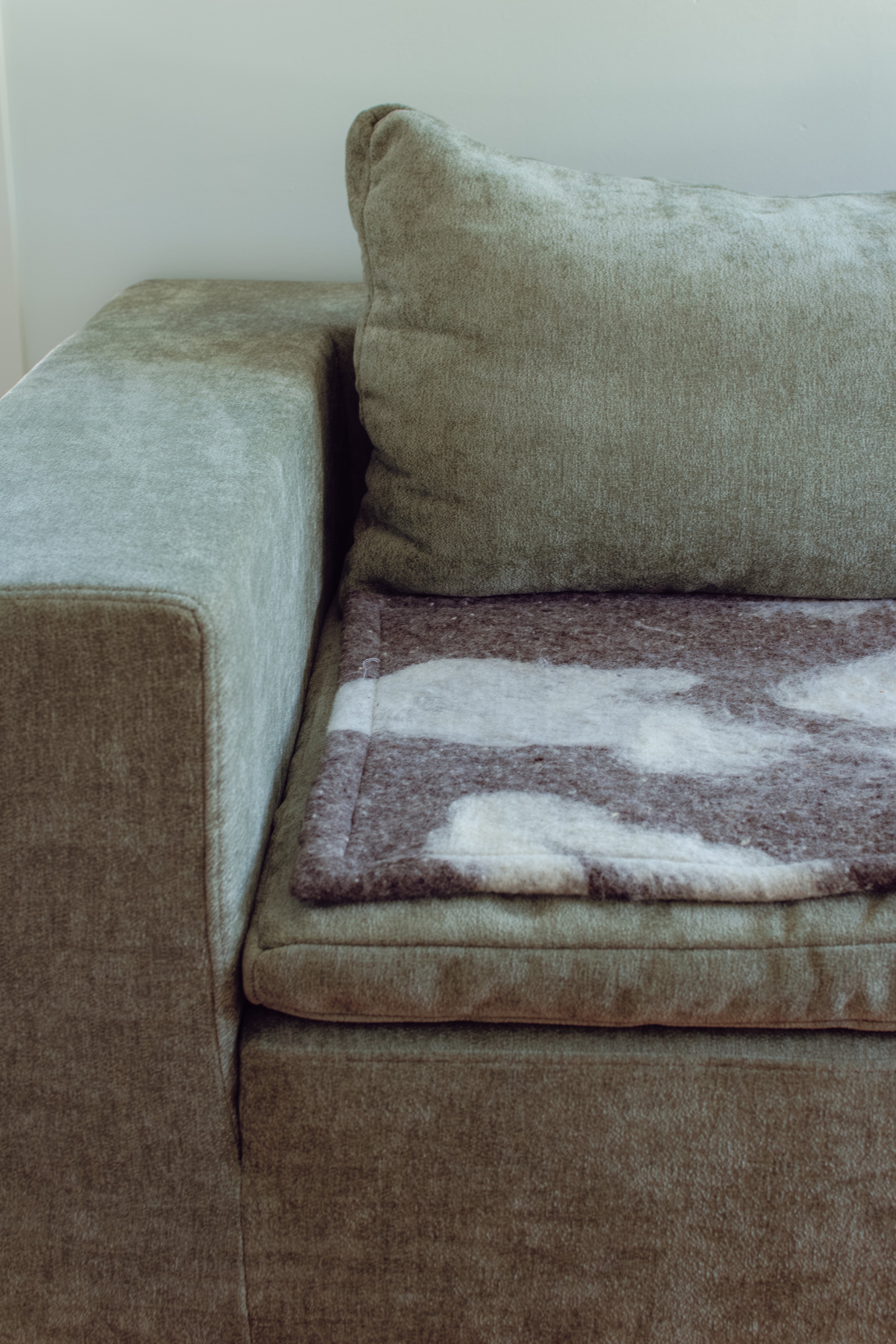 Cat Mat Felted Wool - Shetland Cloud